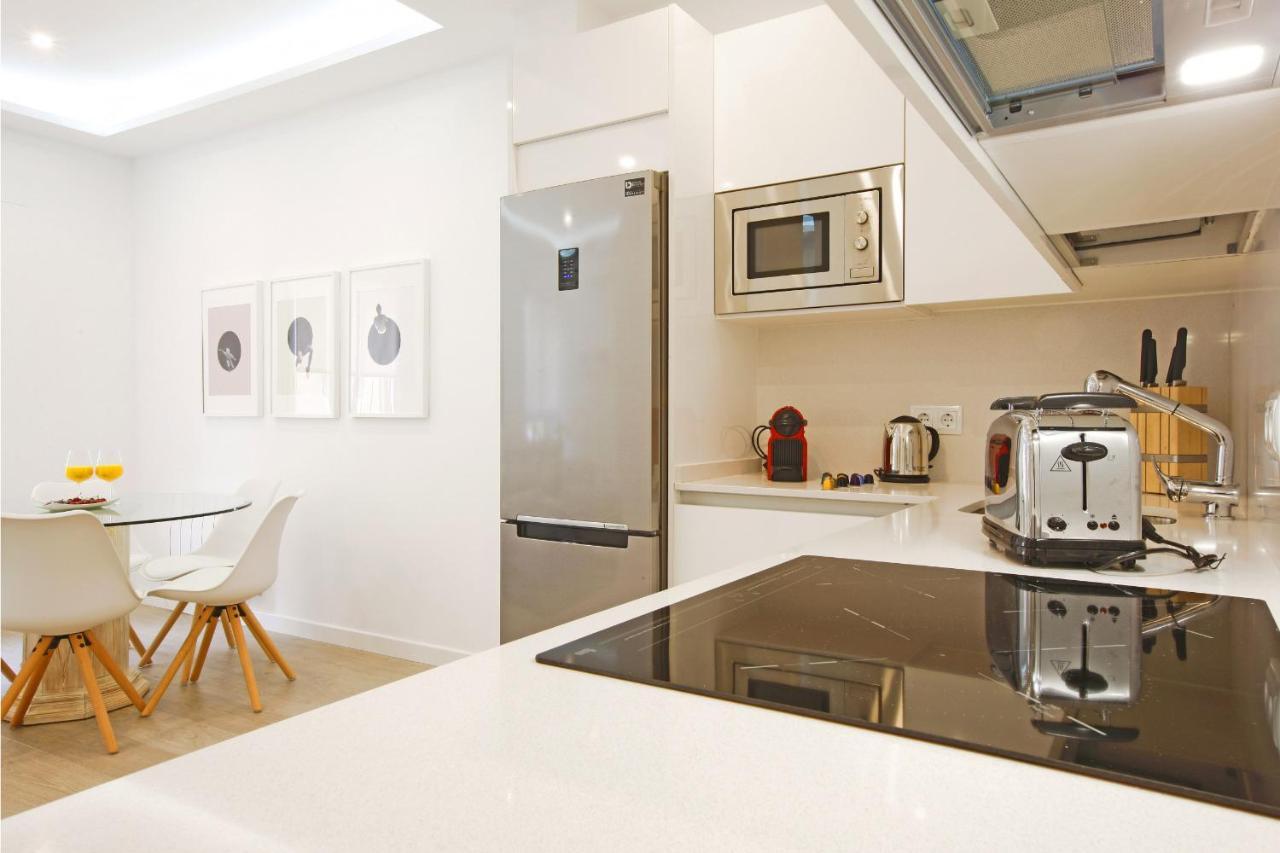 Sofia Suites มาดริด ภายนอก รูปภาพ